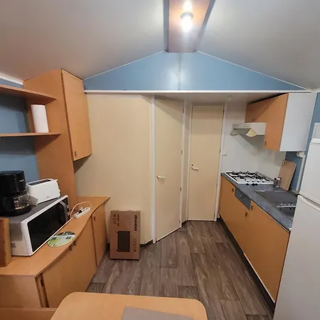 Camping Du Bois Fleuri Kamp alanı